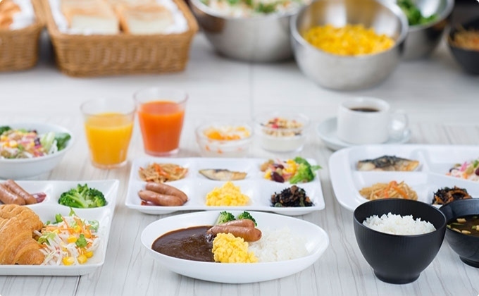 和洋ビュッフェスタイルの朝食イメージ